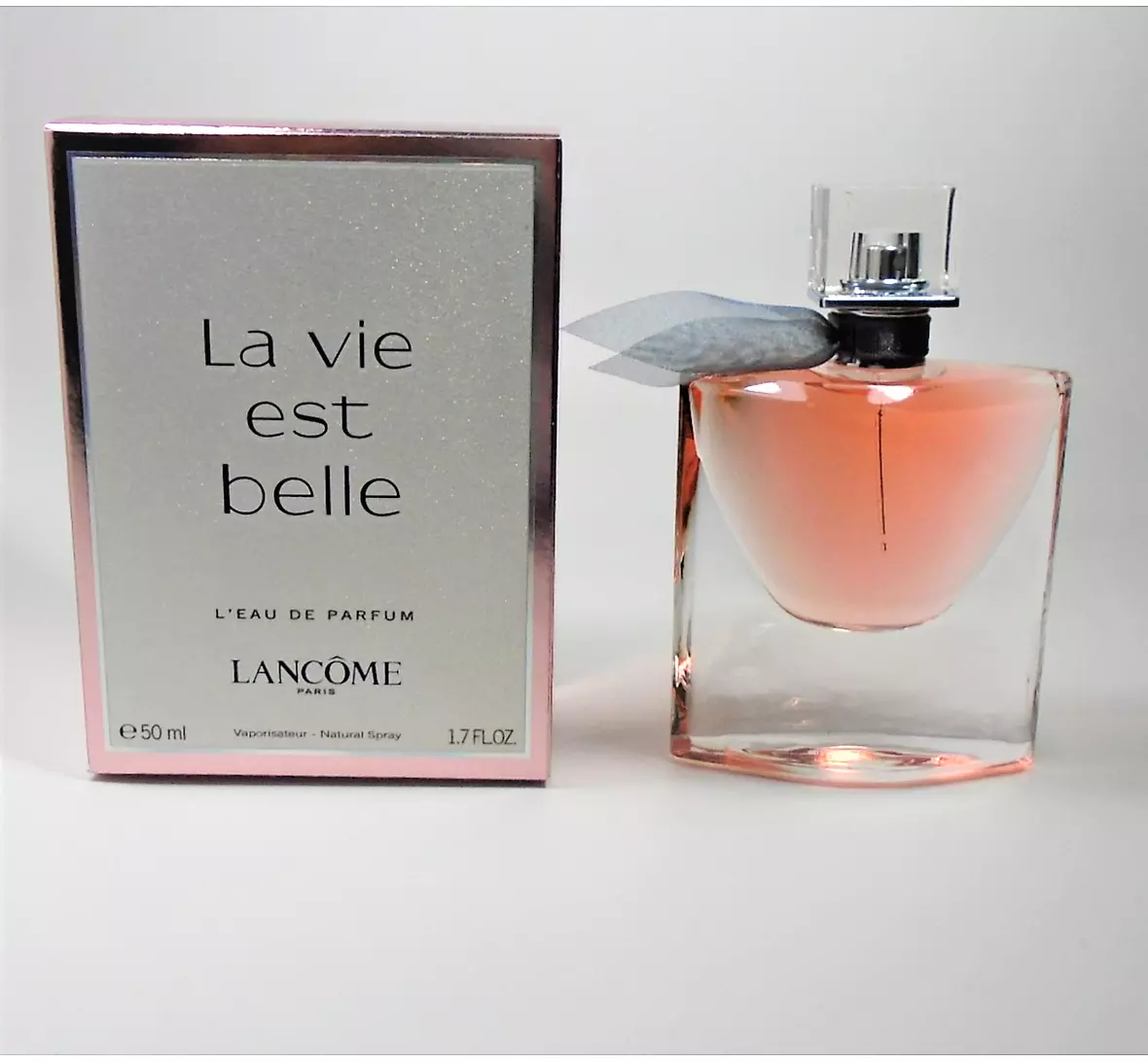 La vie est belle 1.7 sales