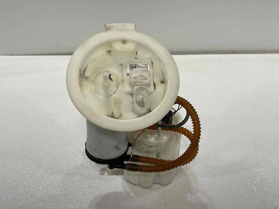 Conjunto de bomba de combustible BMW 328i 2012-2016 2,0 L probado por fabricante original Foto 2 de 4