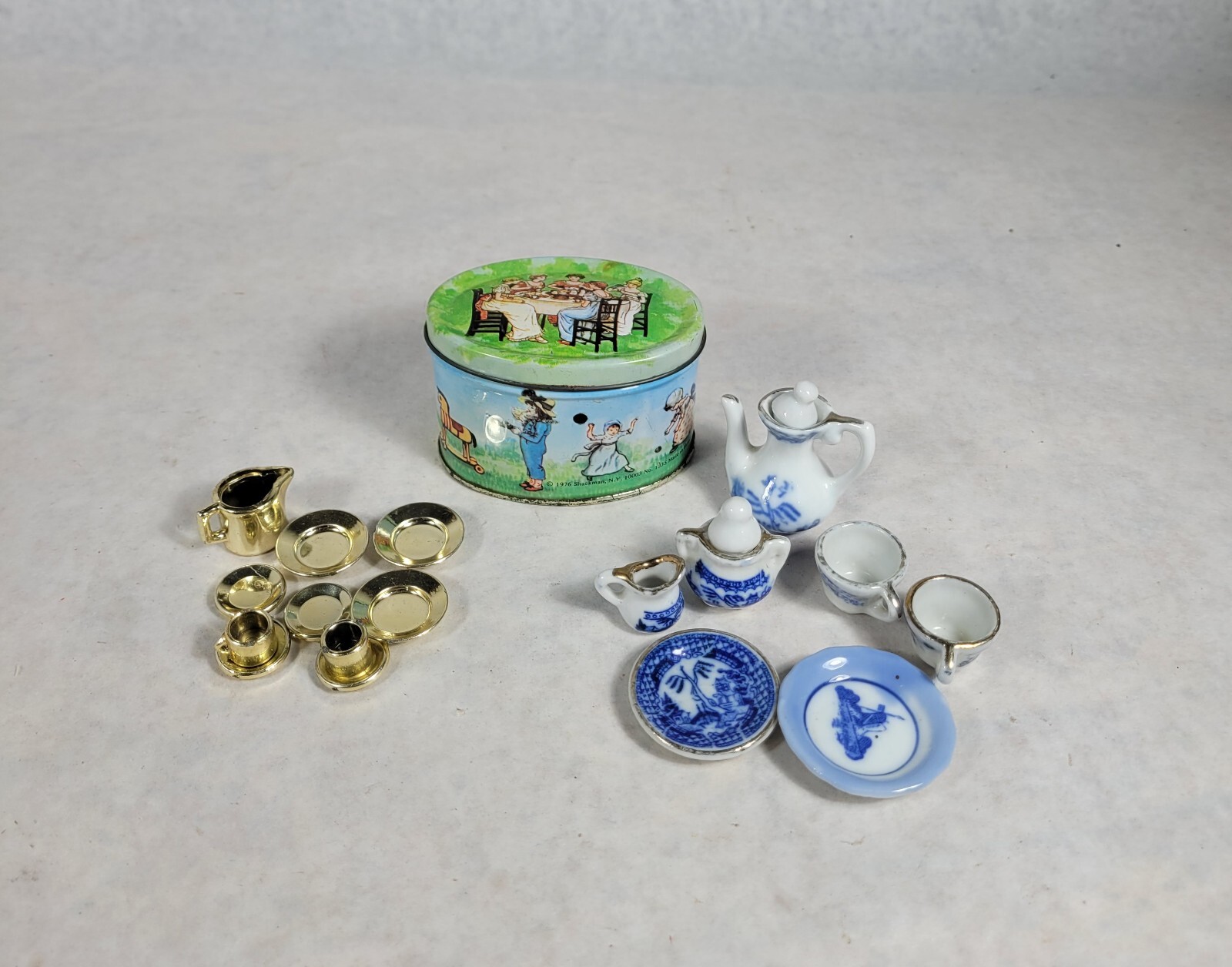 Mixed Lot Vintage Shackman 1535 Metal Tin Carrier Gold Blue White Tea