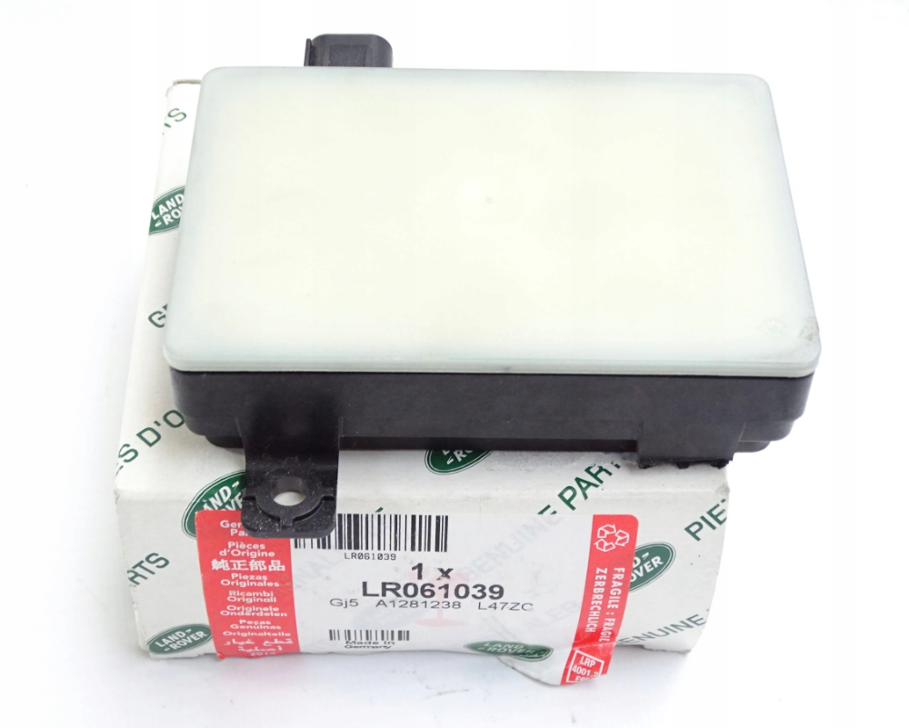 20152017 Land Rover Discovery Sport Blind Spot Radar Sensor LR061039