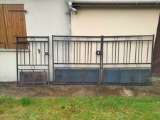 Portail 2 vanteaux + Portillon  fer  l 1.50  h 1.40 + l 1.20 h 1.40 + clôture 