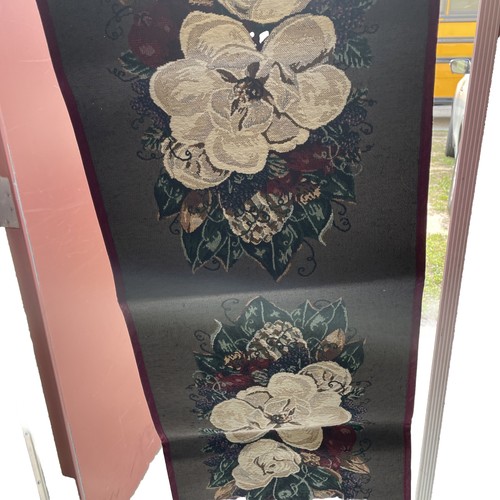 Glynda Turley 4 Placemats Plus Table Runner Vtg Floral Cloth Clean Christmas - Picture 4 of 5