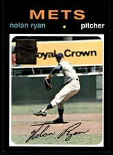 1999 Topps Baseball Cards 17