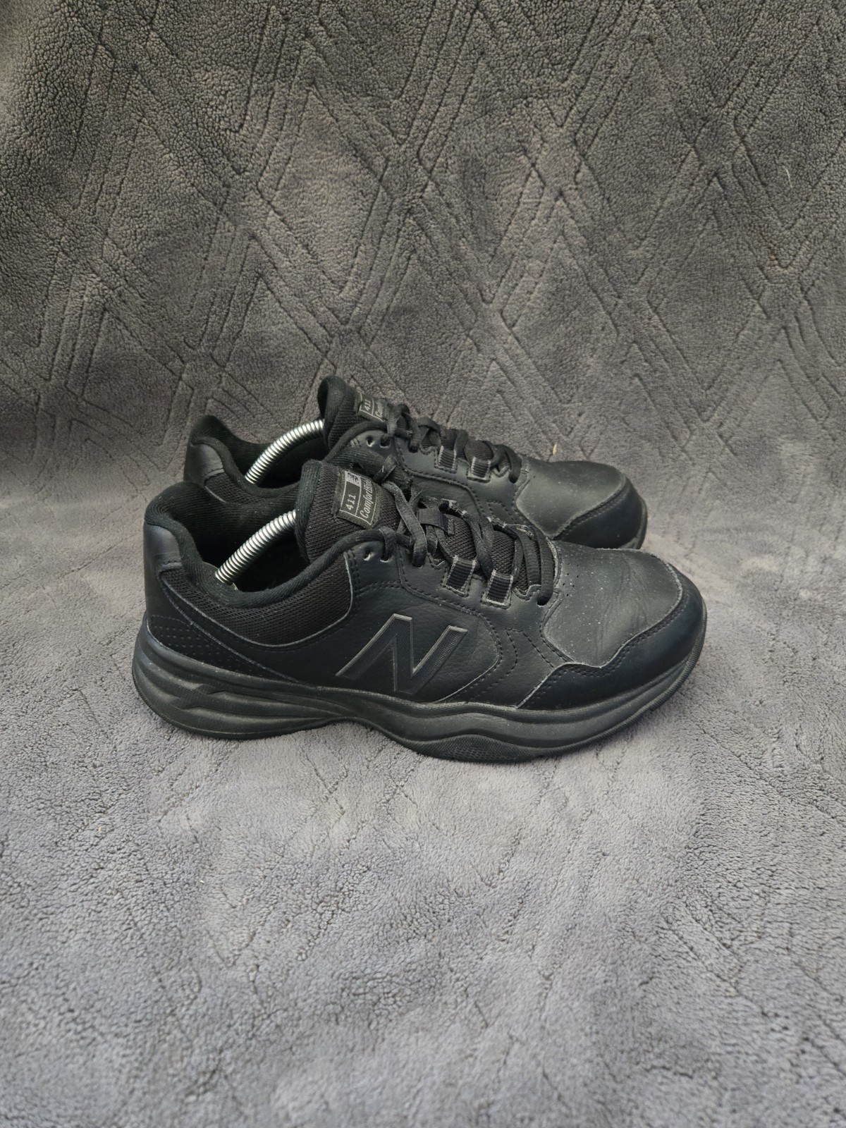 SAOLA New Balance 411v1 scarpe da passeggio uomo taglia 7.5EE sneakers sportive scarpe da ginnastica nere
