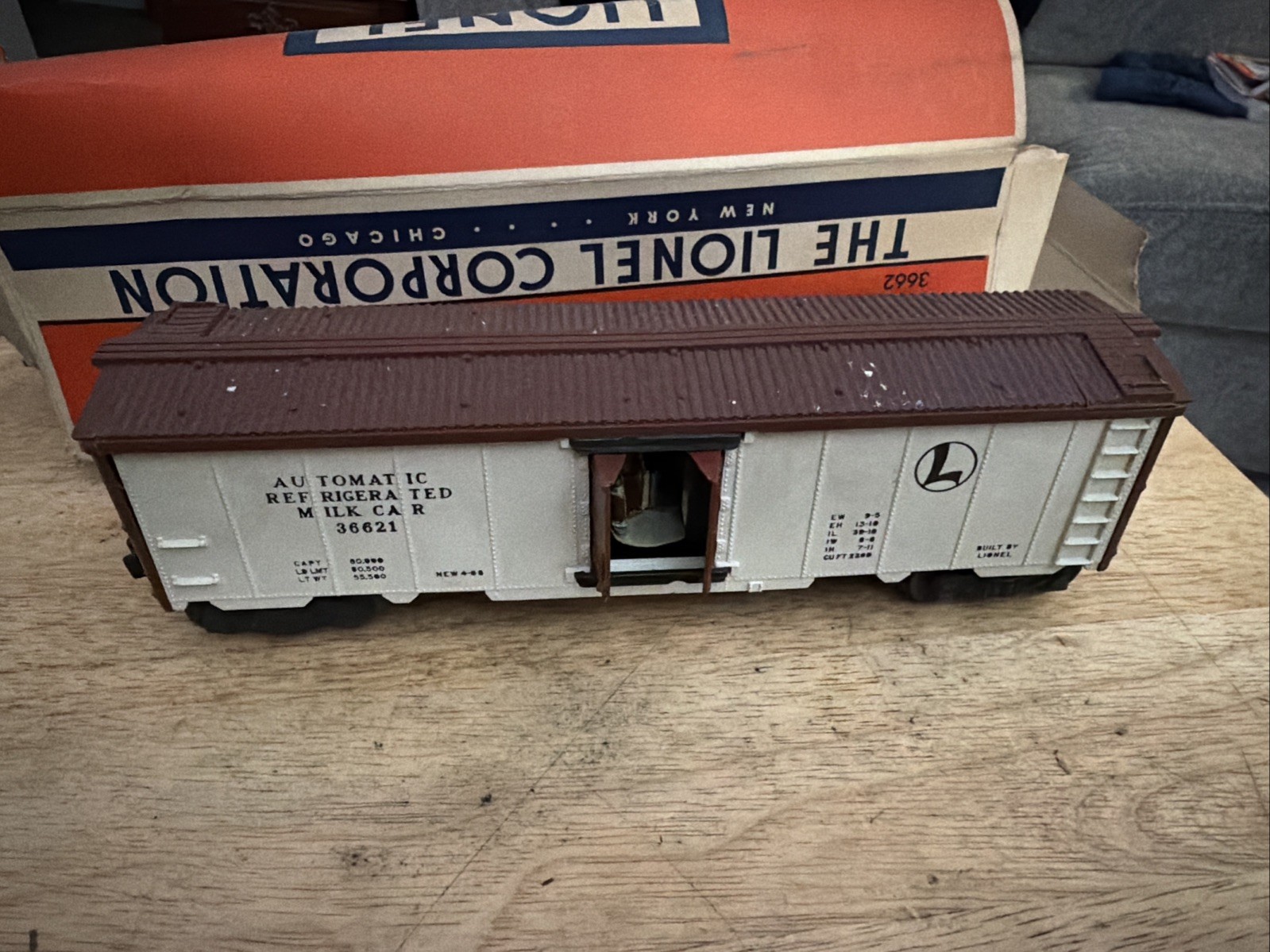 Click here to see eBay Auction