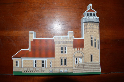 Shepherds Heart Old Mackinac Point Light Wood Shelf Sitter Salem Ohio Folk Art