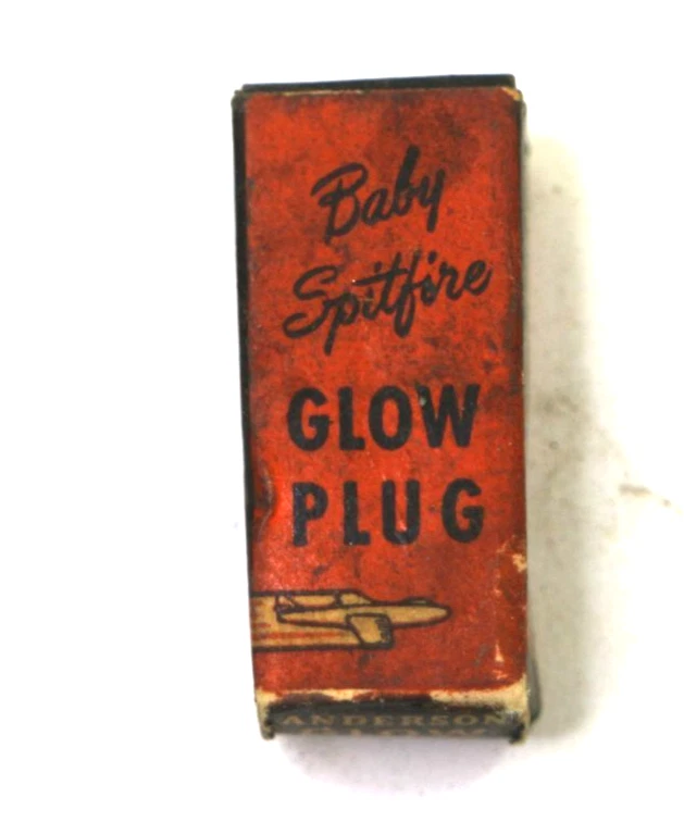 Original Miniature Champion VG2 Glow Plug in Anderson Baby Spitfire Box - Image 4 of 4