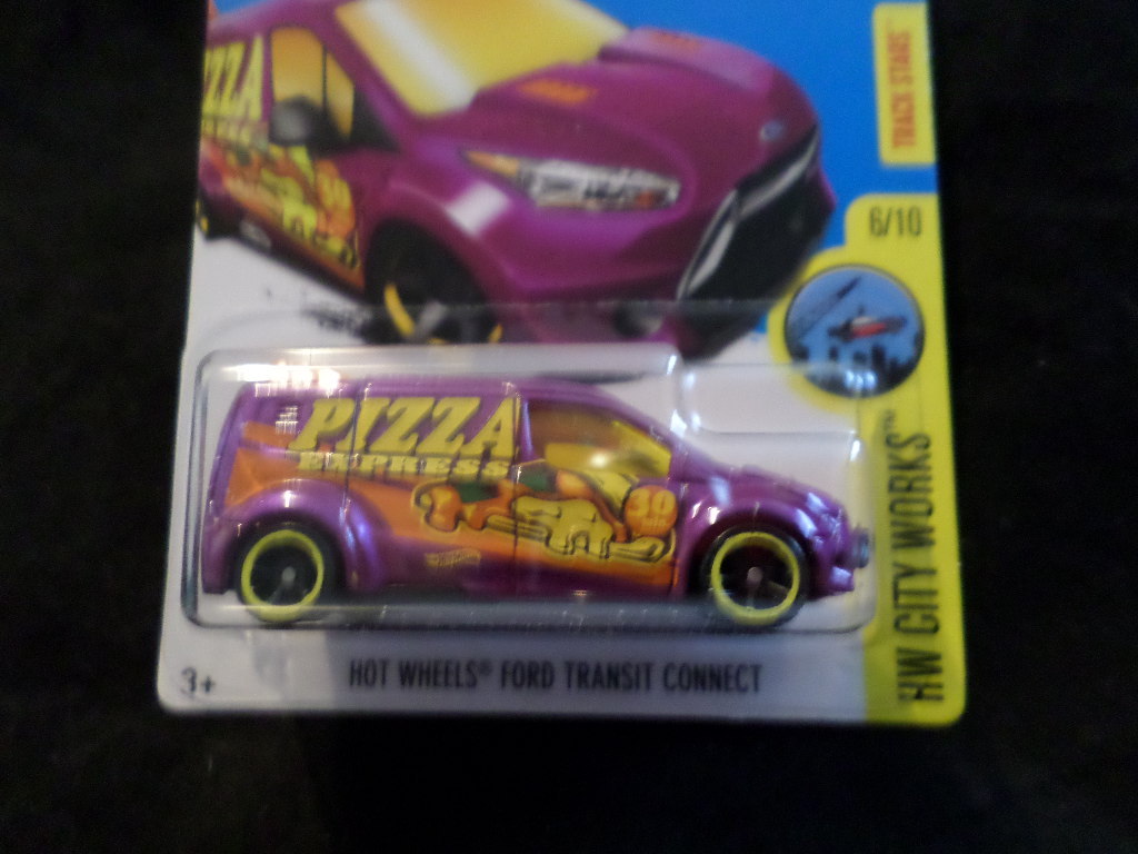 HW HOT WHEELS 2017 HW CITY WORKS #6/10 FORD TRANSIT CONNECT  HOTWHEELS VHTF
