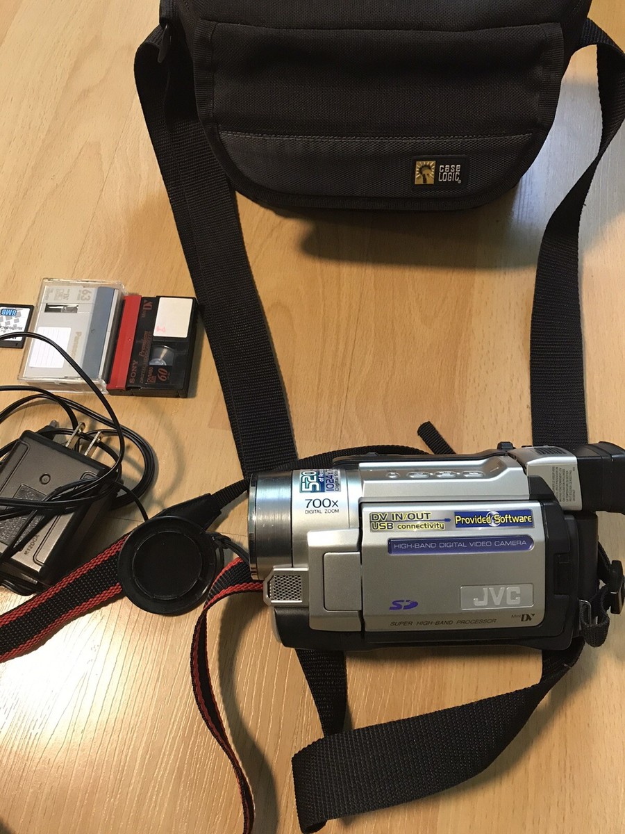 JVC GR-DVL520U 700x Zoom Digital Video Camera W/ Box Charger, 2