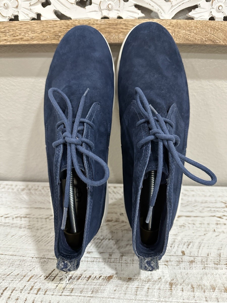 Ugg Australia Freamon chukka sneakers Mens Size 9 Blue Suede shoes 1007645 UGG | Shoes | Ugg 07645 Freamon Blue Suede Waterproof Lace  main image 4