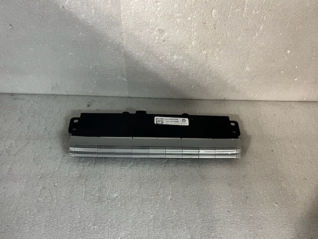2022 Jeep Wagoneer Instrument Control Module / Center Stack