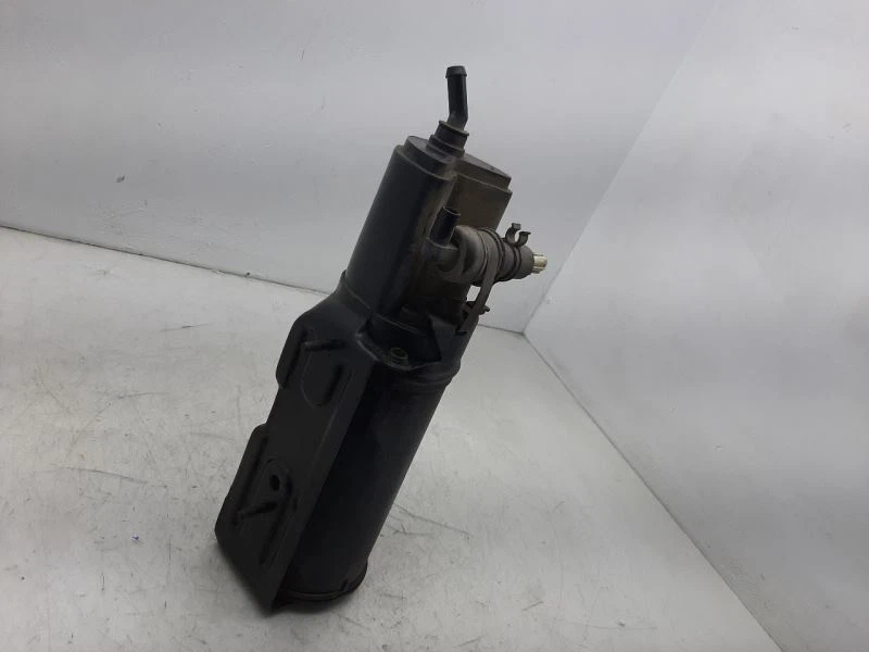 97 98 99 00 01 02 03 04 Bote de vapor de combustible Ford E250 F75Z9D653AC Foto 4 de 4