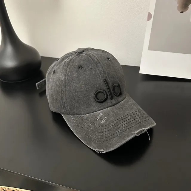 NEW Alo Yoga Off-Duty Cap Black Adjustable Hat New High-Quality