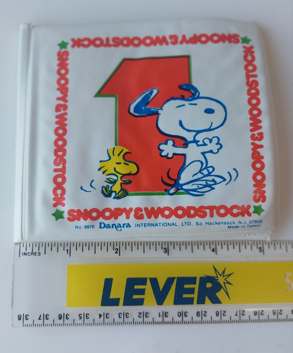 VINTAGE 1965 Danara Baby Snoopy and Woodstock Numbers Vinyl Bath