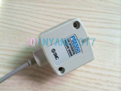 1PCS SMC PSE550 switch pressure sensor NEW
