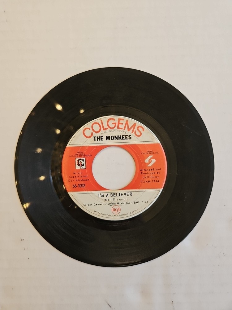 The Monkeys I’m A Believer 45 RPM Vinyl Record