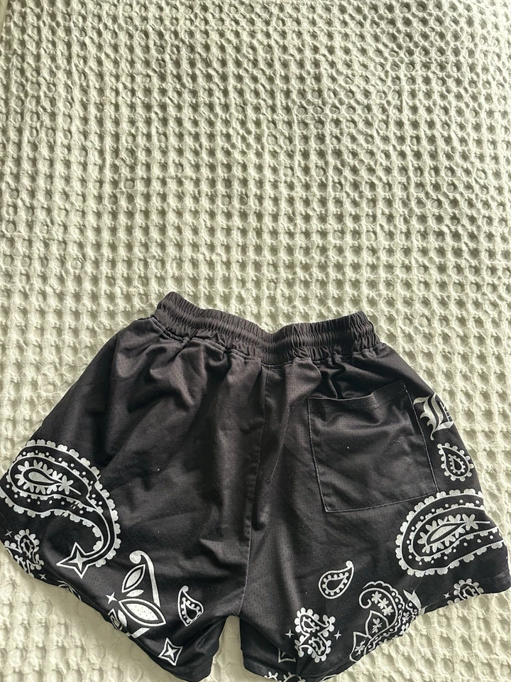 Pantalones cortos de cachemir negros Get Better Today Brand (GBT) talla L Foto 2 de 3