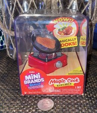 MINI BRANDS REALLY WORKS MAGIC COOK KITCHEN STEAK AND PAN