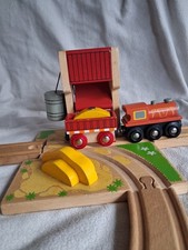 Bigjigs Rail Wooden Sand Tower Railway Track Extension Toy Train Set