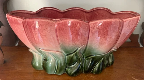 HULL USA POTTERY 118 PINK AND GREEN FLOWER PLANTER Vintage