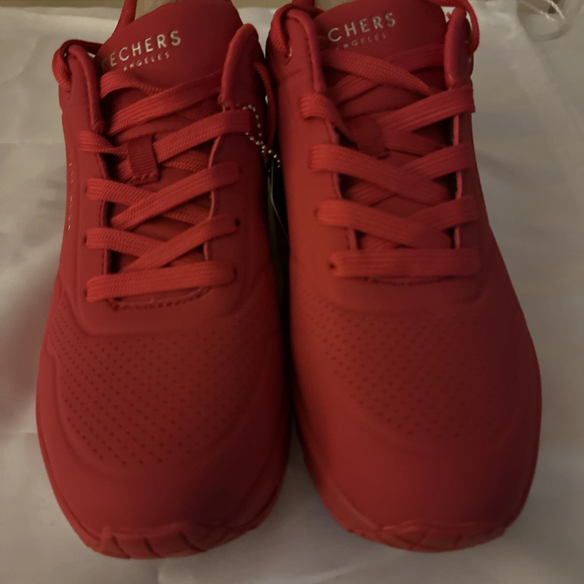 Red hotsell womens sketchers