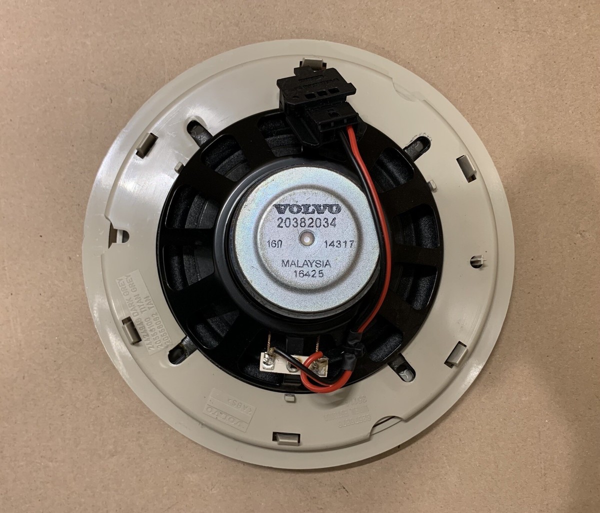 Volvo VNL Speaker 20382034 + 20556100 | eBay