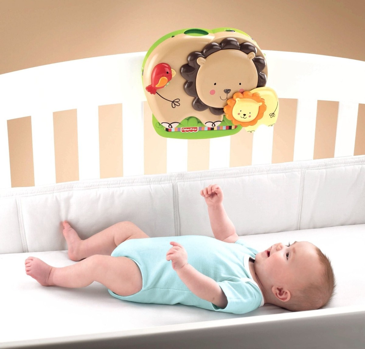 Fisher Price Luv U Zoo Snuggle Cub Soother Musical Baby Mobile New