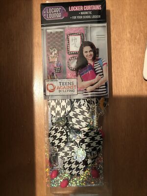 Girl's Locker Lounge Magnetic School Locker Curtains Checkered Pattern NIP