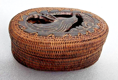 Indonesian Lombok Wood Woven Trinket Rattan Basket Box Wood Bird Carving - Picture 2 of 8