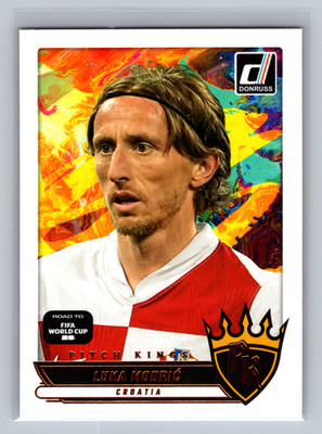 Luka Modric 2025-26 Donruss Road to World Cup Pitch Kings #15
