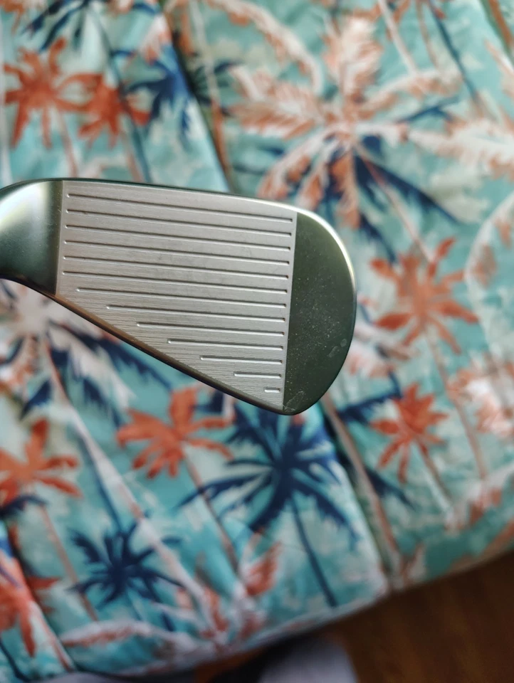 Right Hand 23° Srixon ZXiu Single 4 Iron - Image 3 of 4