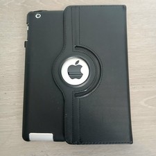 Apple iPad 4 A1458 4th Generation Black 16GB Black Leather Case Bundle Turns On