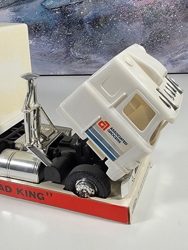 VTG PROCESSED PLASTICS COMPANY 18 WHEELER BIG RIG PLASTIC TOY SET #2250 BOXED - Picture 10 of 21