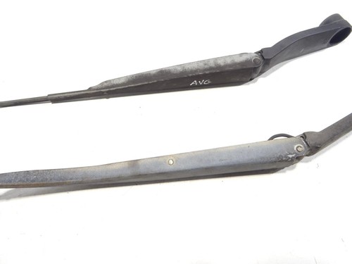 RUITENWISSERARM VOOR Kia Soul I (AM) MPV 1.6 CRDi 16V (D4FB) 983202K000 - Afbeelding 3 van 5