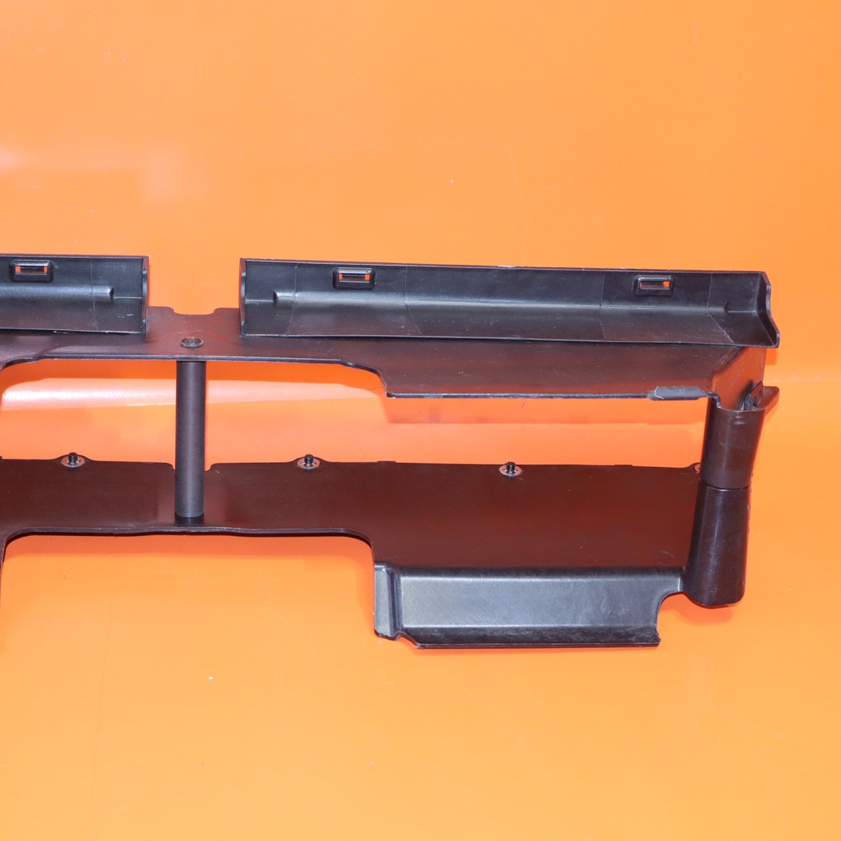 ROLLS ROYCE GHOST AIR DUCT BOTTOM 2019 2020 2021 2022 2023 51747495623 OEM