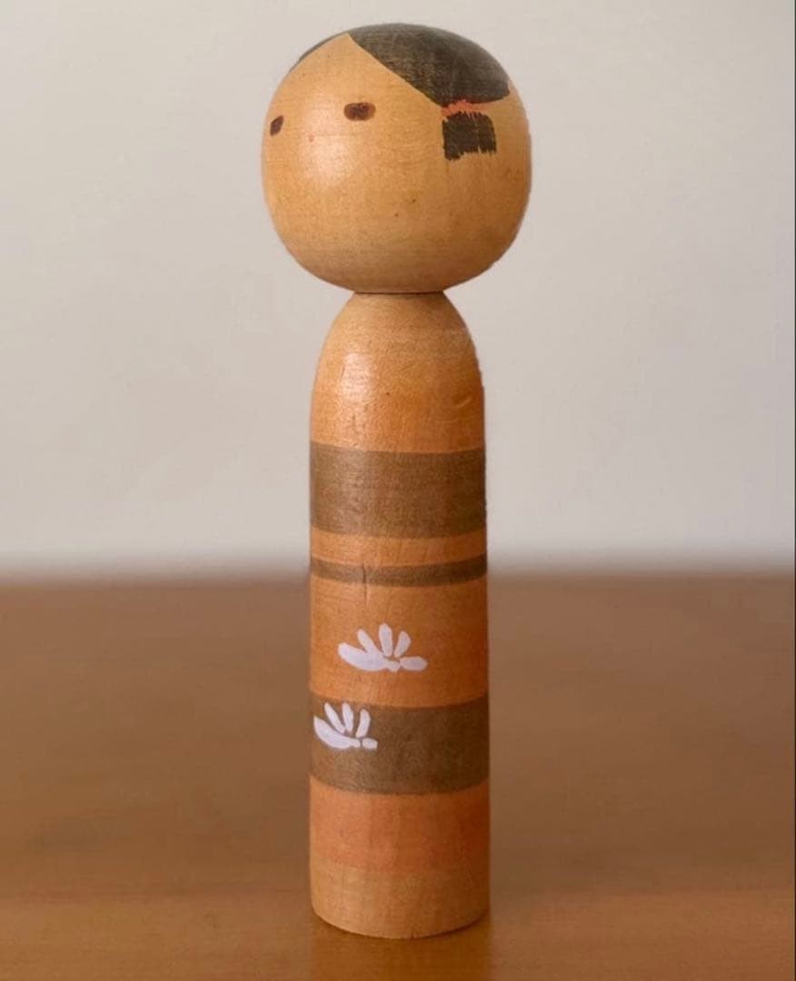 Yamanaka Sanpei Kokeshi Doll 14cm Collectible Handmade Warm Expression