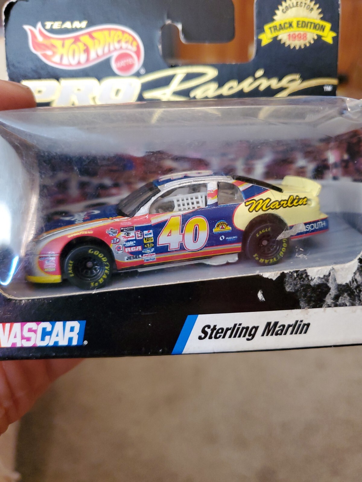 Hot Wheels 1:64 Pro Racing #40 Sterling Marlin SABCO Chevrolet Track Edition