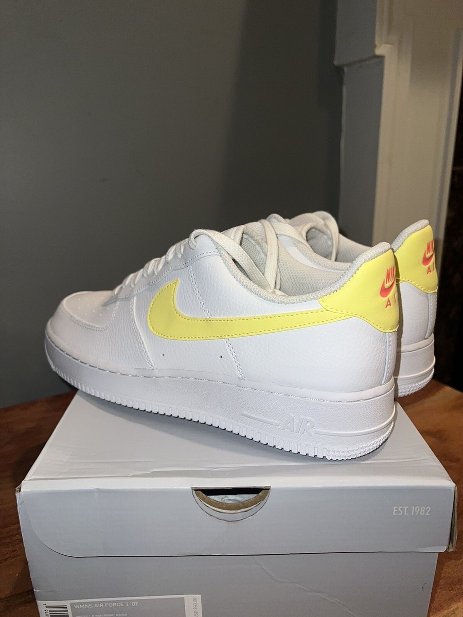 公式正規品!★AIR FORCE 1 07 WHITE LIGHT CITRON Size 11 - Nike Air Force 1 '07 White Light Citron W for sale