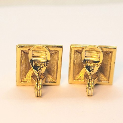 MONET Clip On Earrings 5/8" Pyramid Pave Clear Rhinestone Vintage Signed - Picture 4 of 8