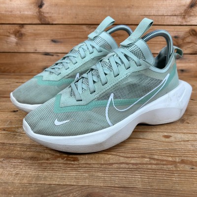 nike womens vista