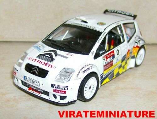 IT81 Voiture 1/43 Altaya : Alfa romeo Giulia T.I Super 1963 Rallye suède #88 IT81 Voiture 1/43 Altaya : Alfa romeo Giulia T.I Super 1963 Rallye suède #88