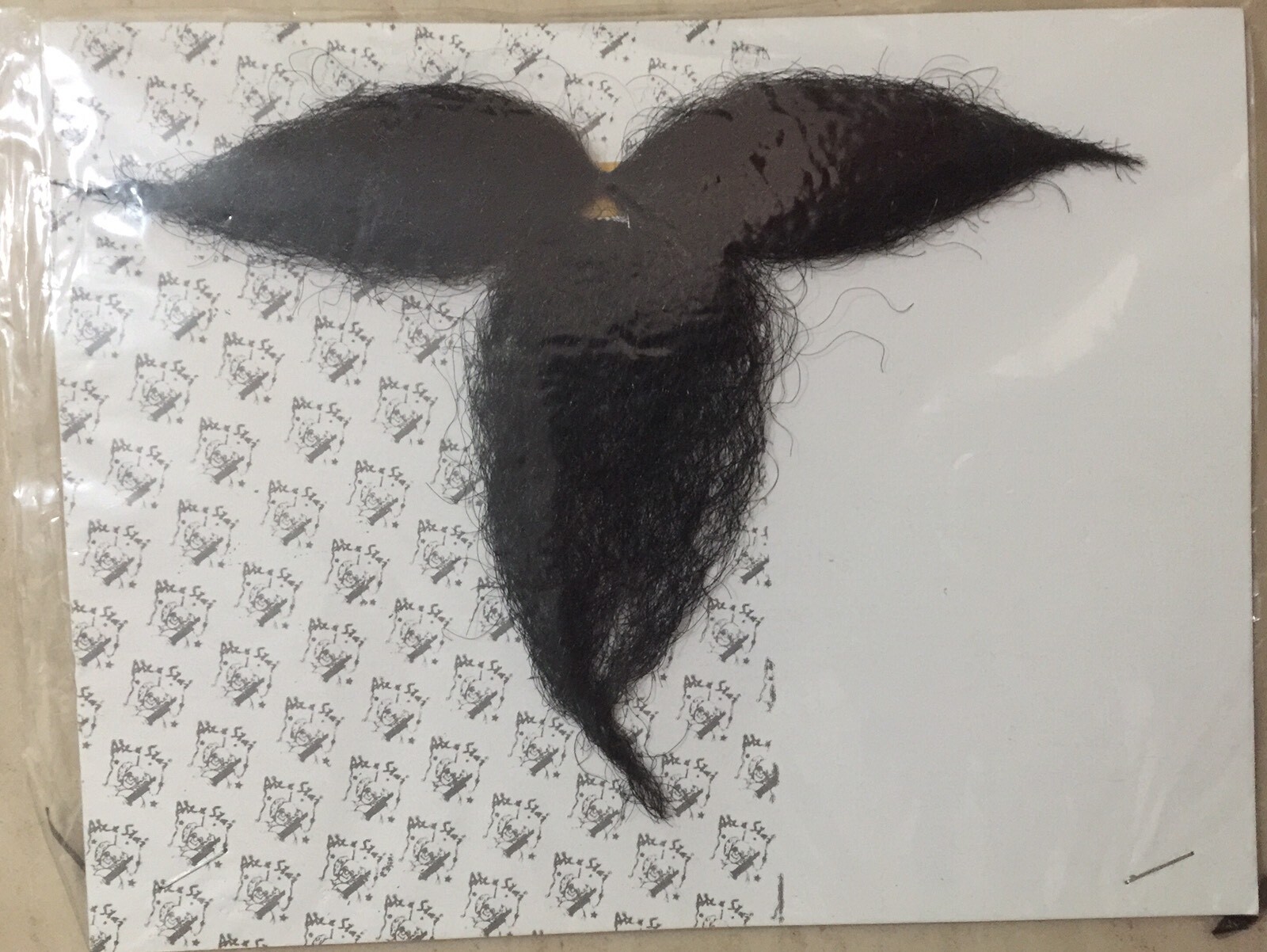 DISFRAZ BIGOTE Y PERILLA CARNAVAL HALLOWEEN, NUEVO. 90