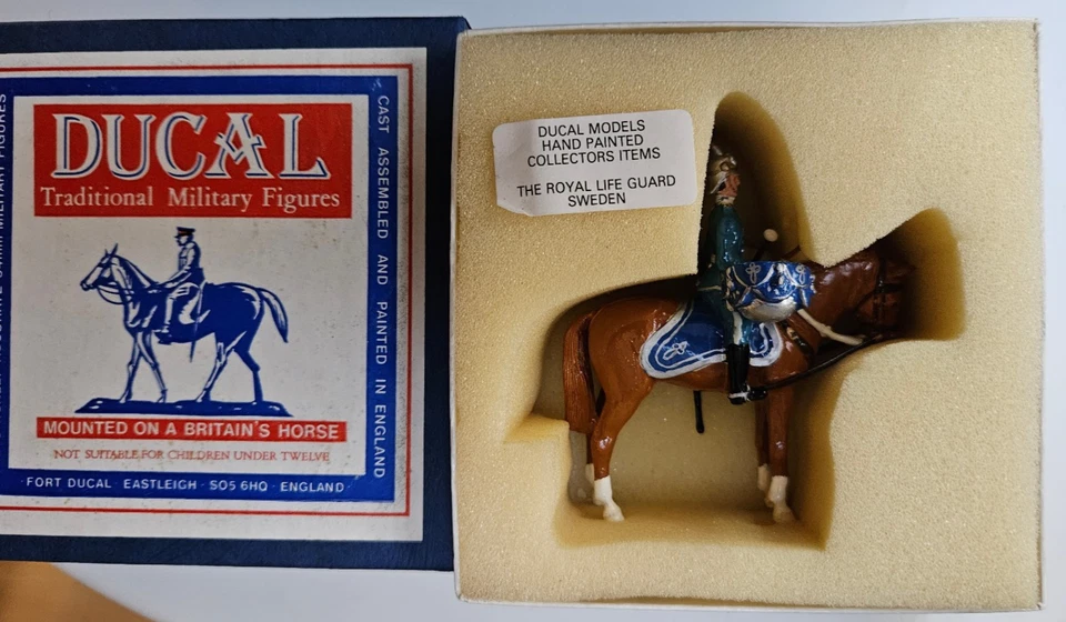 DUCAL DH.3 Drum Horse The Royal Life Guard Suécia, na caixa - Imagem 3 de 4