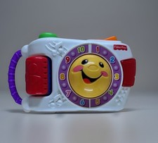 Fisher Price Laugh & Learn Light Up Camera To...