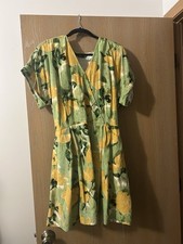 Vera Wang Women’s Dress