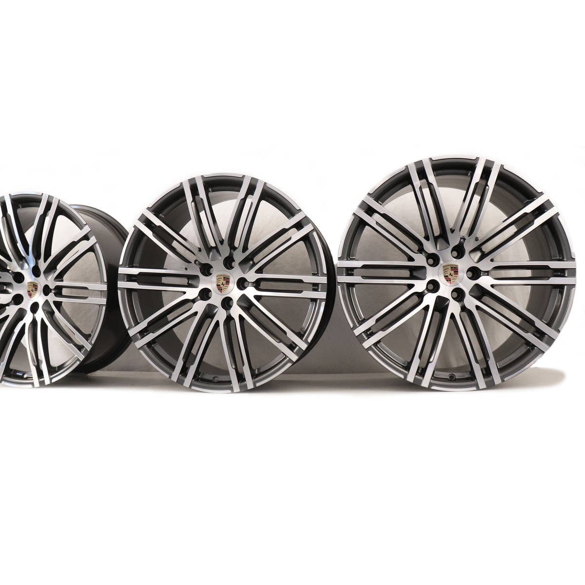 Porsche Macan 21 INCH Alloy Wheels ORIGINAL 95B601025AT - Image 2