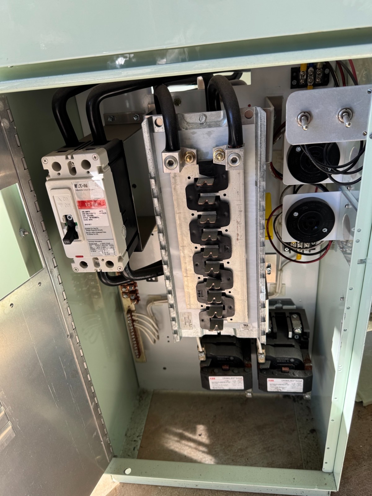 Meyers Meter Pedestal US16-M2200-120CTB-CC-MOD Pacific Utility Products Inc