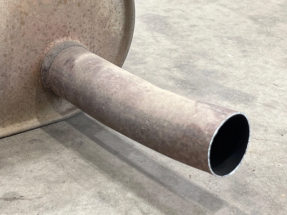 2009-2012 Chevy Colorado GMC Canyon Exhaust Muffler Genuine OEM 25878015 - Image 2 of 4