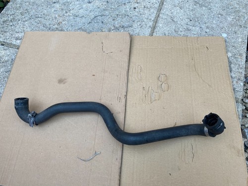 BMW E90 N43 Zylinderkopf zu Thermostatschlauch E91 E92 E93 2005- 7552388