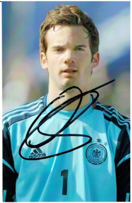 Oliver Schnitzler  10x15 DfB Trikot /Bayer Leverkusen  mit original Unterschrift